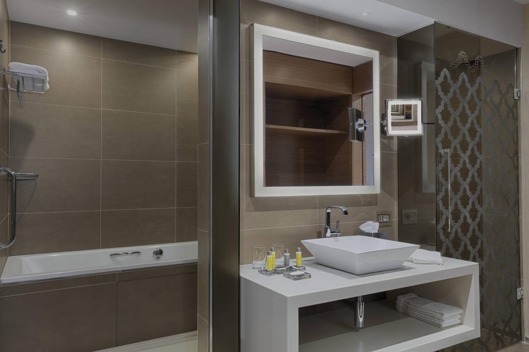 Constantine Marriott Hotel מראה חיצוני תמונה